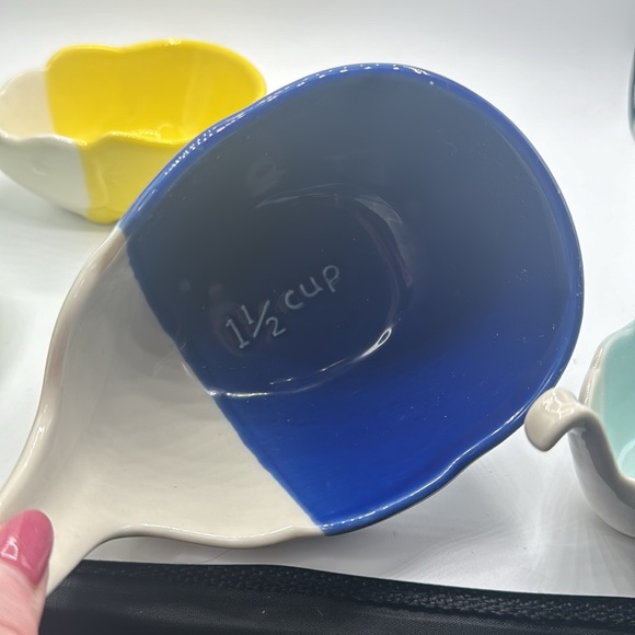 Elephant Measuring Cups - Picture 9 of 9